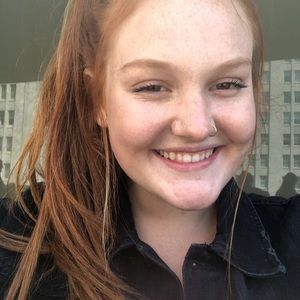 Meet your Posher, Stella